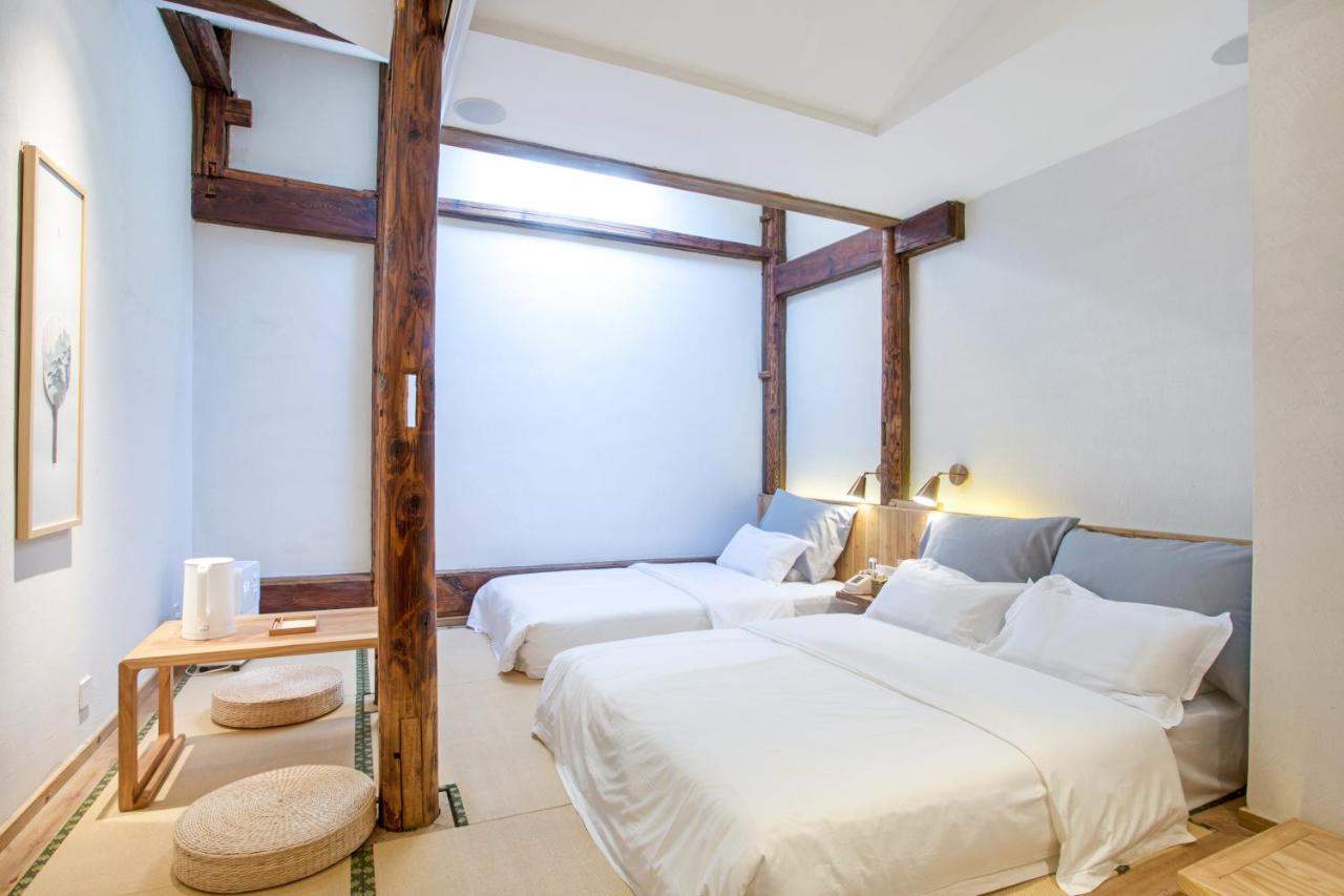 Hongcun Old Street Country House Huangshan Exterior photo