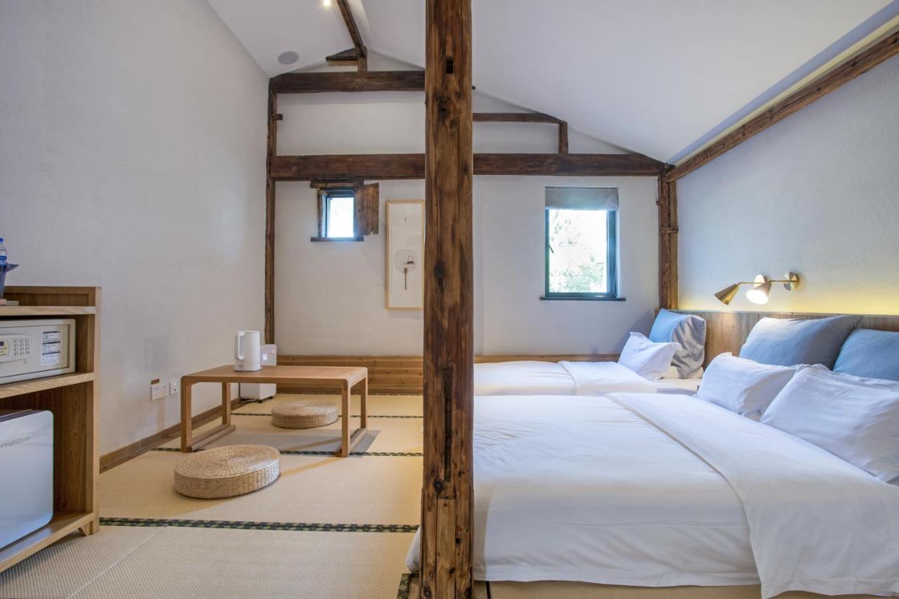 Hongcun Old Street Country House Huangshan Exterior photo
